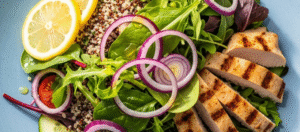 Quinoa salad with grilled chicken 